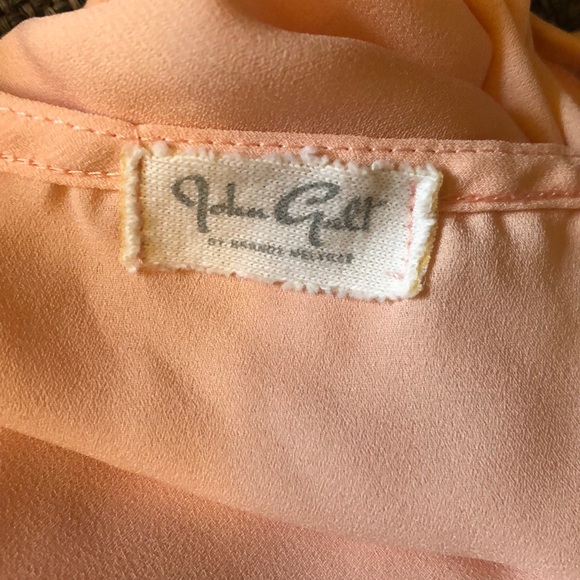 Brandy Melville Crop Top - Picture 4 of 4